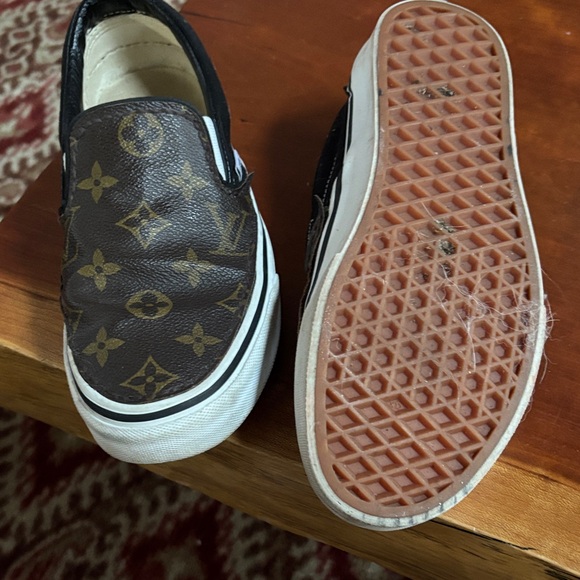 Louis Vuitton Brown Monogram Slip-Ons Vans - Picture 8 of 8